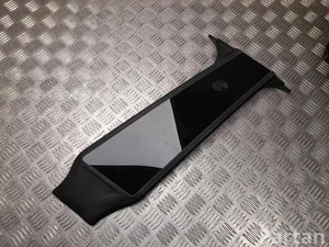 Tesla 1937559-00-B, 1497679-00-C, 1988796-00-A / 193755900B, 149767900C, 198879600A Model Y 2025 Накладка центральной стойки двери слева