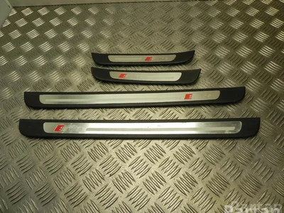 Audi 4G0 853 374 B, 4G0 853 376 B / 4G0853374B, 4G0853376B A6 (4G2, C7, 4GC) 2013 Bordure de seuil de porte complect - Image 1