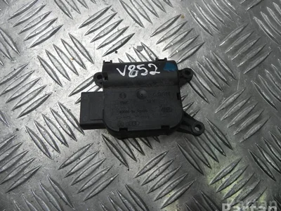 Volkswagen 7L0 907 511 C / 7L0907511C TOUAREG (7LA, 7L6, 7L7) 2004 Moteur de réglage pour volet de régulation - Image 1