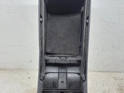 Mercedes-Benz A2056801950 C-CLASS (W205) 2015 Центральная консоль - Изображение 1