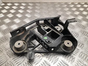 Tesla 1027918-00-C / 102791800C MODEL X 2016 Rėmelis