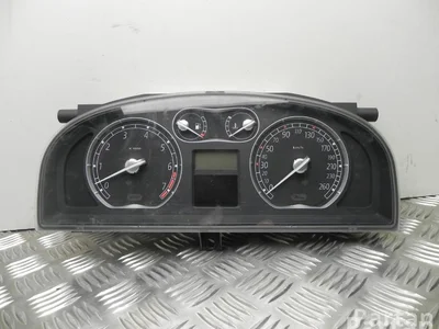 Renault 8200291332 LAGUNA II Grandtour (KG0/1_) 2006 Tableau de bord km/h - Image 1