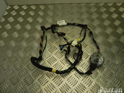 Mercedes-Benz A 221 440 08 13 / A2214400813 S-CLASS (W221) 2006 Harnais pour intérieur - Image 1