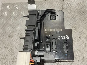 Mercedes-Benz 2129001406, 2129011004 CLS (C218) 2013 Boîte à fusibles