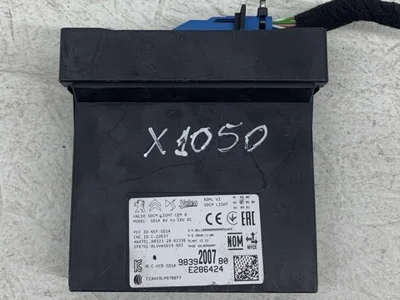 Peugeot 9839200780 e 208 2021 Unité de contrôle de la lumière - Image 1