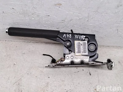 Citroën 98062965ZD C3 III (SX) 2019 Hand Brake Lever - Image 1