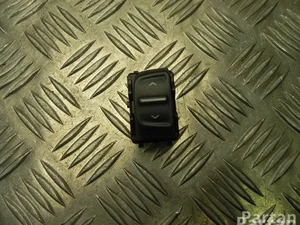 Dacia 254214937R SANDERO II 2014 Bouton de lève-vitre