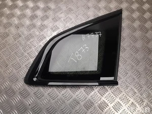 BMW 9 463 530 / 9463530 2 U06 Active Tourer 2022 Fest Seitenscheibe hinten rechts