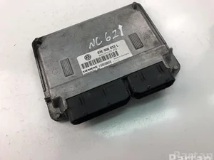 Volkswagen 03E906033L POLO (9N_) 2011 Control unit for engine