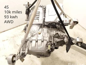 Porsche EBF, 9J1901153D, 0EG901106, 0ME300041B Taycan 4S 2022 Silnik kompletny