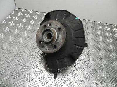 Mercedes-Benz 1.6 / 16 CLS (C218) 2012 Logement de roulement de roue - Image 1