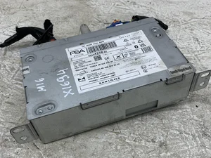 Opel 9853427680 Astra L Hatchback 2023 Unité de contrôle du système de navigation