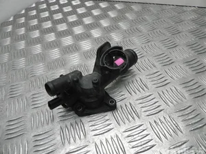 Nissan V710783 NV200 Box Body / Estate 2012 Boîtier du thermostat