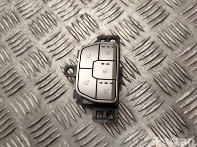 Kia 93250-EZ860 / 93250EZ860 EV4 (CT) 2026 Multiple switch - Image 1
