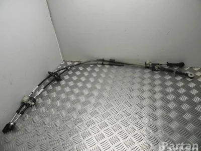 Mercedes-Benz A 176 360 03 73 / A1763600373 CLA Coupe (C117) 2014 Unité de changement de vitesse - Image 1