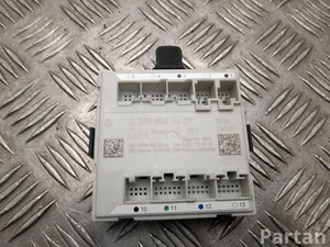 Mercedes-Benz A 223 900 06 39 / A2239000639 GLC X254 2024 Unidad de control de puertas Right Rear