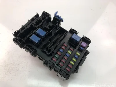 Nissan PP-TD20 / PPTD20 PIXO (UA0) 2012 Boîte à fusibles - Image 1