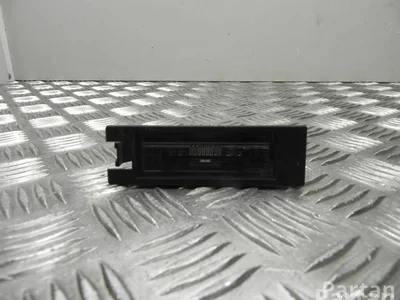 Vauxhall 13251936 INSIGNIA Mk I (A) 2011 Éclairage de plaque d'immatriculation - Image 1