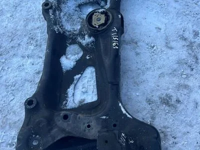 Škoda 5WA199315E Octavia Mk4 Combi 2024 Wzmocnienie poprzeczne z przodu - Zdjęcie 1