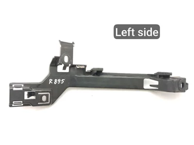 Porsche 981.505.855.03 / 98150585503 CAYMAN (981) 2014 Support pour pare-chocs - Image 1