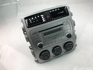 Suzuki 39101-59J83 / 3910159J83 LIANA (ER, RH_) 2009 Console centrale