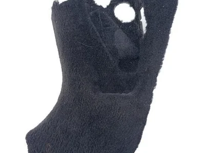 Maserati 082060600 GRAN TURISMO 2011 Poszycie słupka D lewa strona - Zdjęcie 1