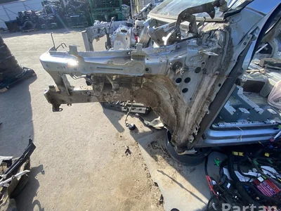 Volkswagen Touareg III CR 2019 Quart de corps Left Front - Image 1