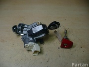 TOYOTA 45020-0D05, 89783-0D050 / 450200D05, 897830D050 YARIS (_P13_) 2011 cylindre de serrure pour allumage