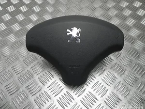 Peugeot 96845302ZE 5008 2012 Airbag du conducteur