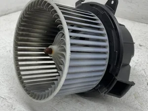 Peugeot KY333002 e 208 2021 Ventilateur d'intérieur
