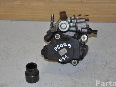 Mercedes-Benz A6510703301 C-CLASS T-Model (S205) 2015 Bomba de combustible - Imagen 1