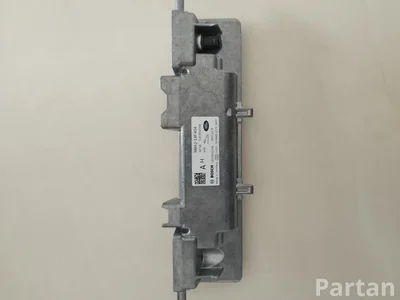 Land Rover M8A2-14F404-AH / M8A214F404AH RANGE ROVER VELAR (L560) 2021 Видеокамера Ветровое стекло - Изображение 1