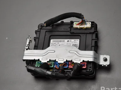 Hyundai 95400CZ070 Tucson (NX4) 2021 Unité de commande centrale pour système de confort - Image 1