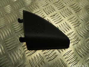 Mercedes-Benz A 205 720 02 48 / A2057200248 C-CLASS (W205) 2016 Grille de haut-parleur