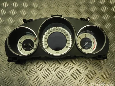 Mercedes-Benz A 212 900 73 29 / A2129007329 E-CLASS (W212) 2016 Tableau de bord - Image 1