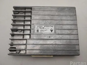 Maserati 670031749 GHIBLI (M157) 2015 Amplificateur audio