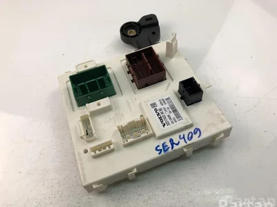 Volvo 32217422AE V60 2020 Saugiklių dėžė - Nuotrauka 1