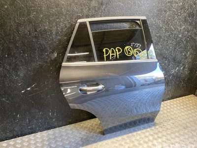 Mercedes-Benz GLC X254 2024 Porte Right Rear - Image 1