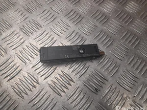 Mercedes-Benz A 223 905 37 08 / A2239053708 EQE V295 2022 Amplificateur d'antenne