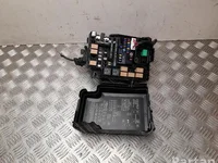 Kia 91271-J7870 / 91271J7870 XCeed (CD) 2021 Boîte à fusibles