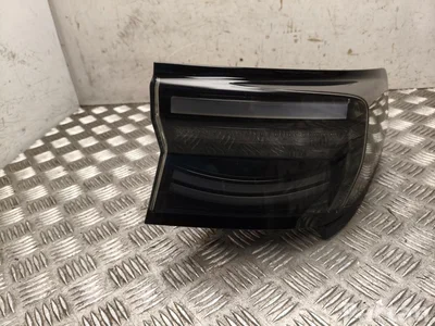 Ford R2KB-13404-AD / R2KB13404AD CAPRI (CX740L) 2024 Piloto posterior derecha - Imagen 1