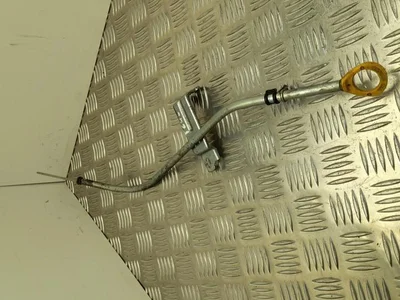 Toyota 6666666 PRIUS PLUS (_W4_) 2019 Jauge d'huile - Image 1