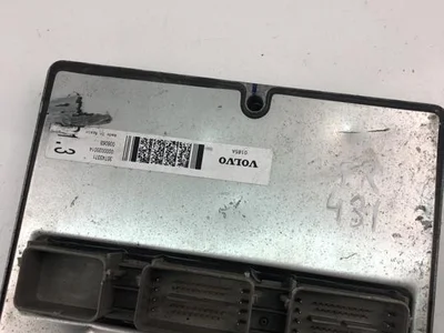 Volvo 30743371 C30 2007 Control unit for engine - Image 1