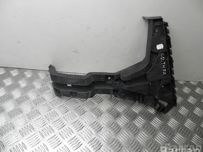 Audi 8U0 807 454 A / 8U0807454A Q3 (8U) 2012 Support pour pare-chocs Right Rear - Image 1