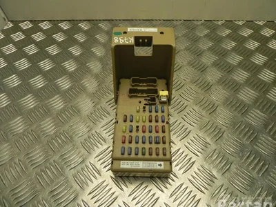 Subaru 82201AG041 LEGACY IV Estate (BP) 2009 Boîte à fusibles - Image 1