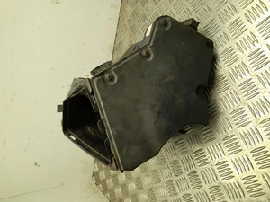 Audi 8K0133837S A4 (8K2, B8) 2010 Boîtier de filtre à air