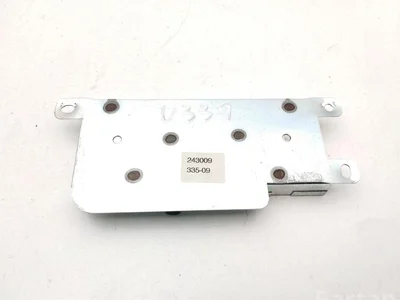 Maserati 243009 QUATTROPORTE V 2010 Amplificateur d'antenne - Image 1