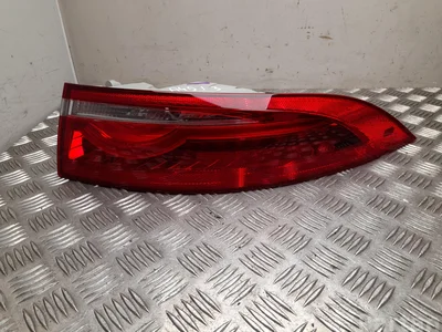 Jaguar GX63-13404-AE / GX6313404AE XF (X260) 2017 Feu arrière - Image 1