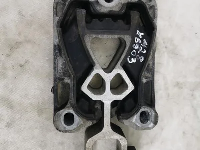 Ford Focus IV (HN) 2021 Support moteur - Image 1