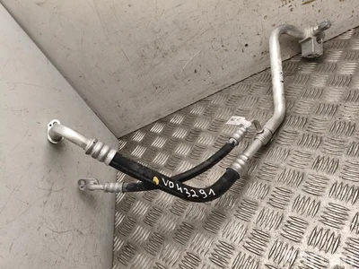 BMW 9872105, YE987210502 5 G60 2025 Klimaleitung Klimaschlauch - Bild 1